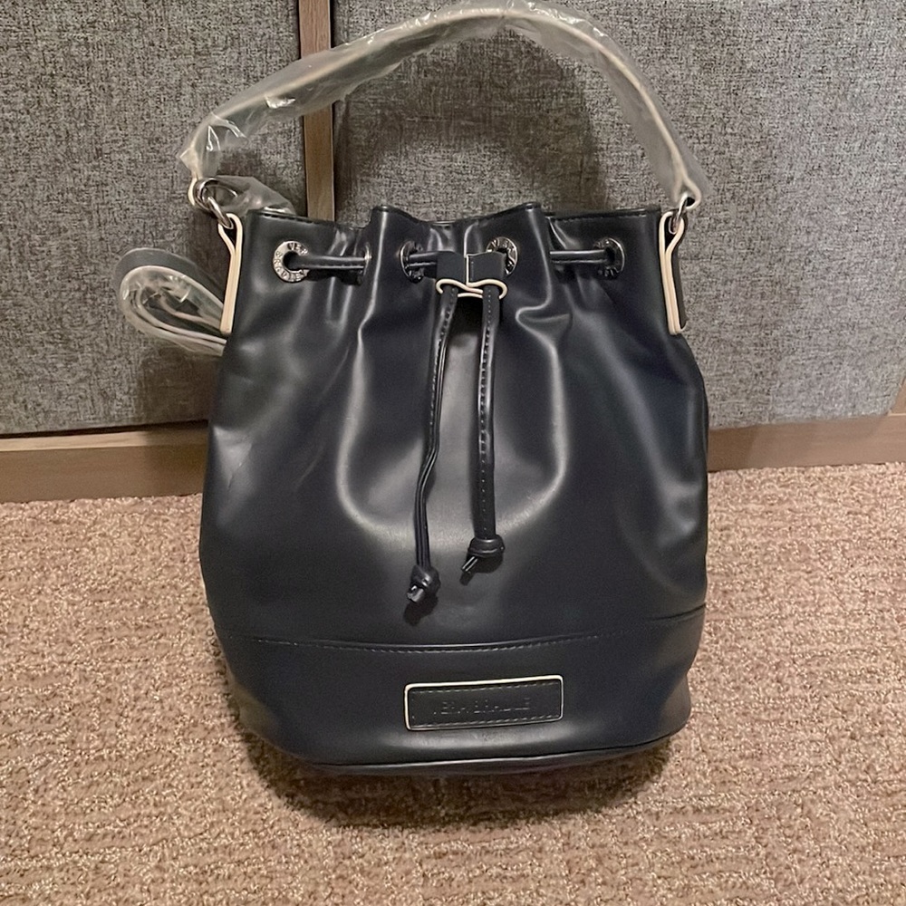 Vera Bradley Bucket Bag and Card Case